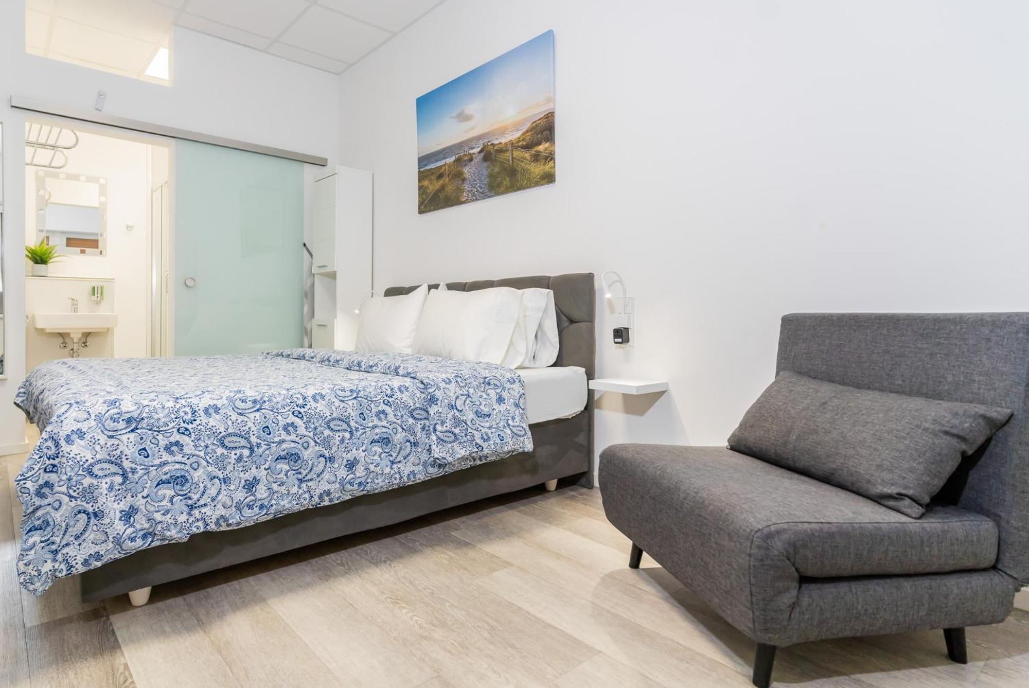 Private Room #1 With King Size, Ground Floor, Ac, Only 2Min To Rab Ramstein-Miesenbach Eksteriør billede
